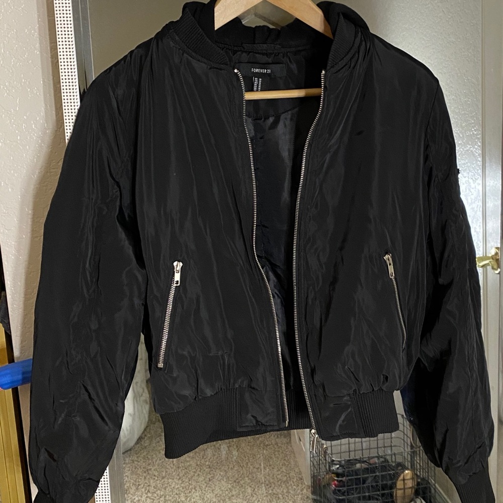 Bomber jacket